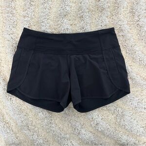 Lululemon Speed Up low rise lined shorts 4”
